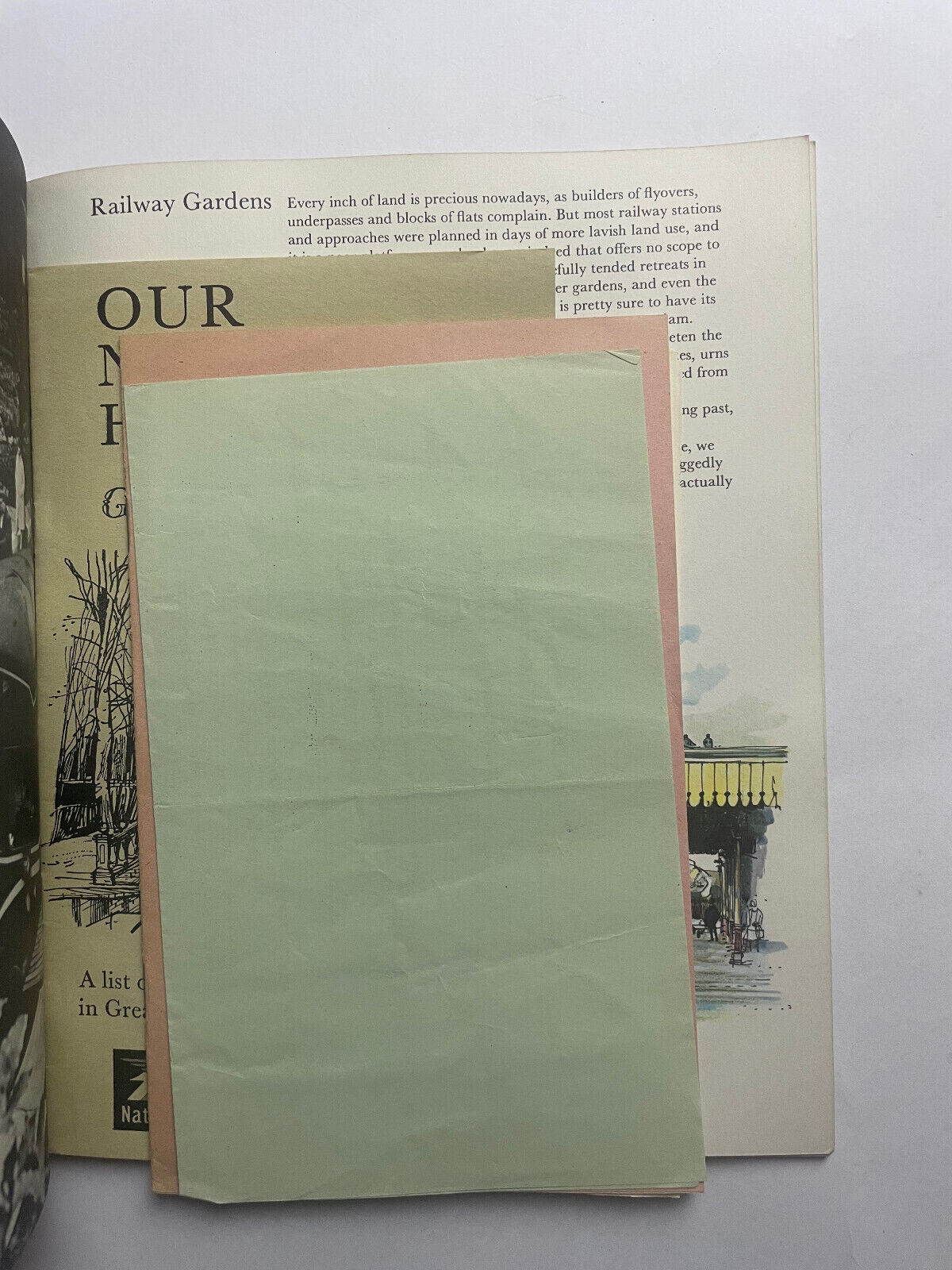 Our national heritage gardens. Hatt, Ella. Foreword by Vita Sackville-West