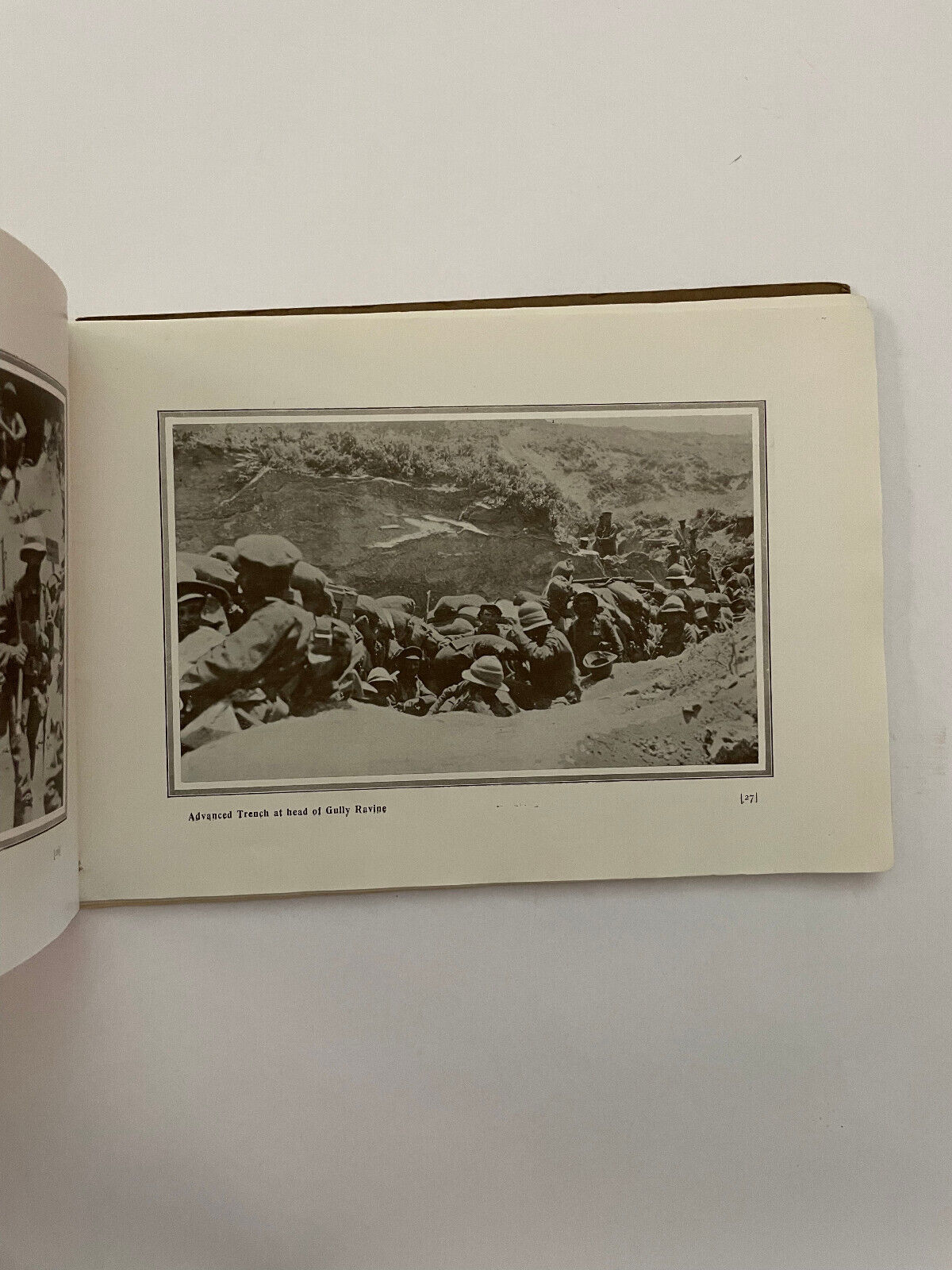 United Kingdom - british book the Dardanelles, an epic told in pictures