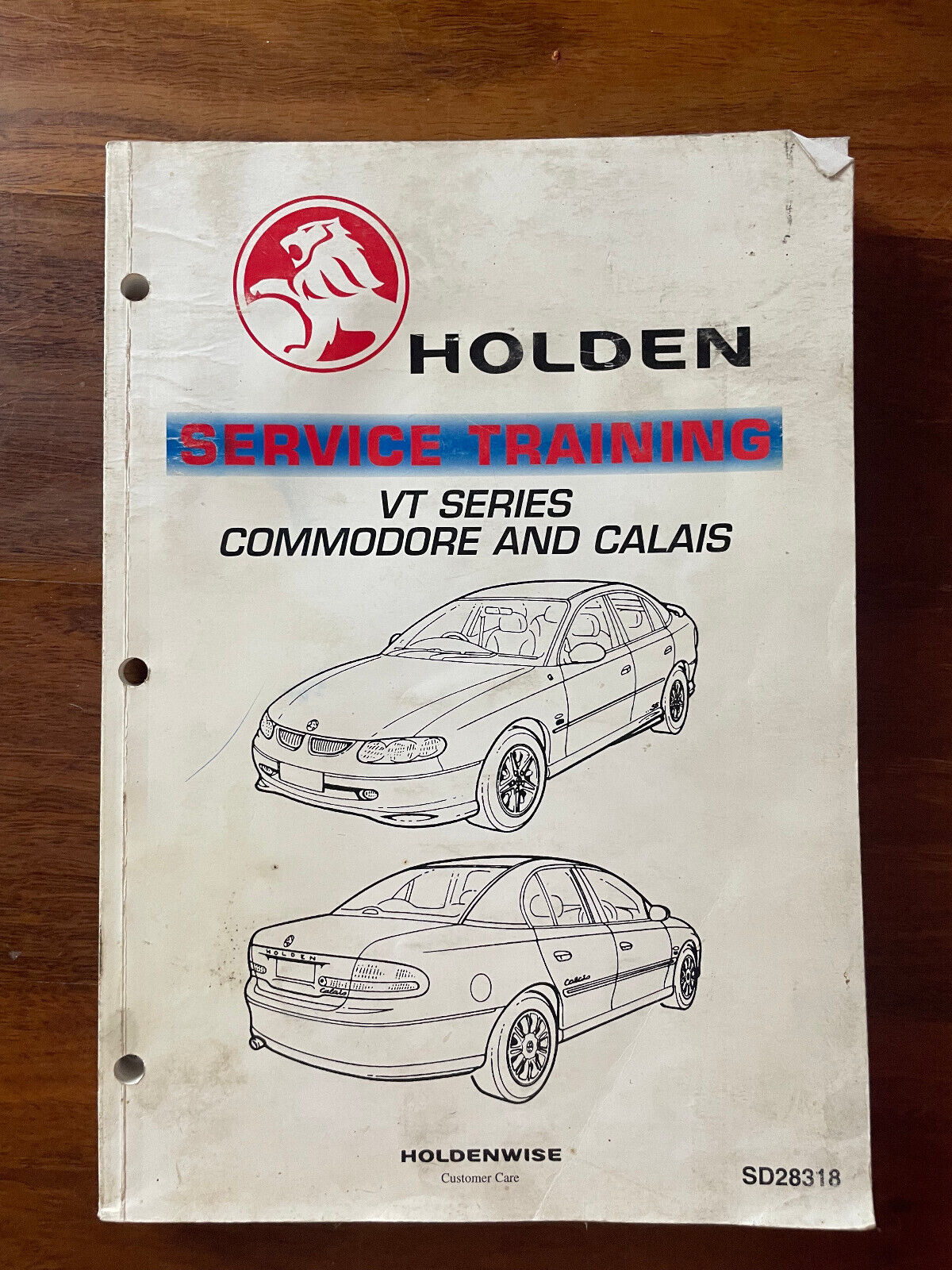 Holden COMMODORE / CALAIS " VT series " 1997 Original SERVICE TRAINING MANUAL