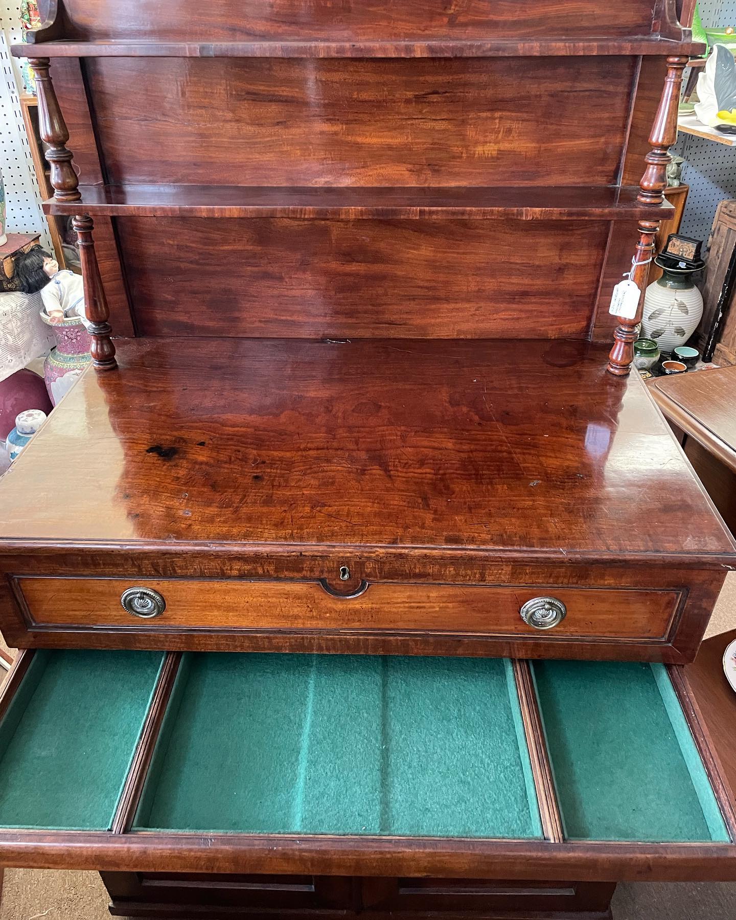 Georgian mahogany chiffonier