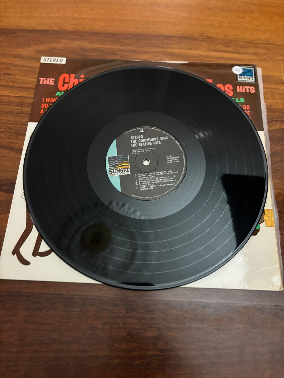 THE CHIPMUNKS SING THE BEATLES ALBUM VINYL RECORD  RARE