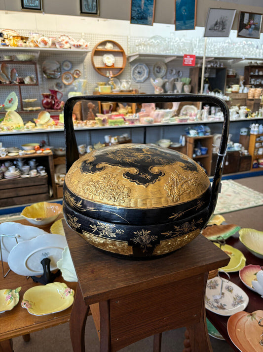 Vintage Chinese Wedding Dowry Basket Rice Carrier Gold Black Lacquered