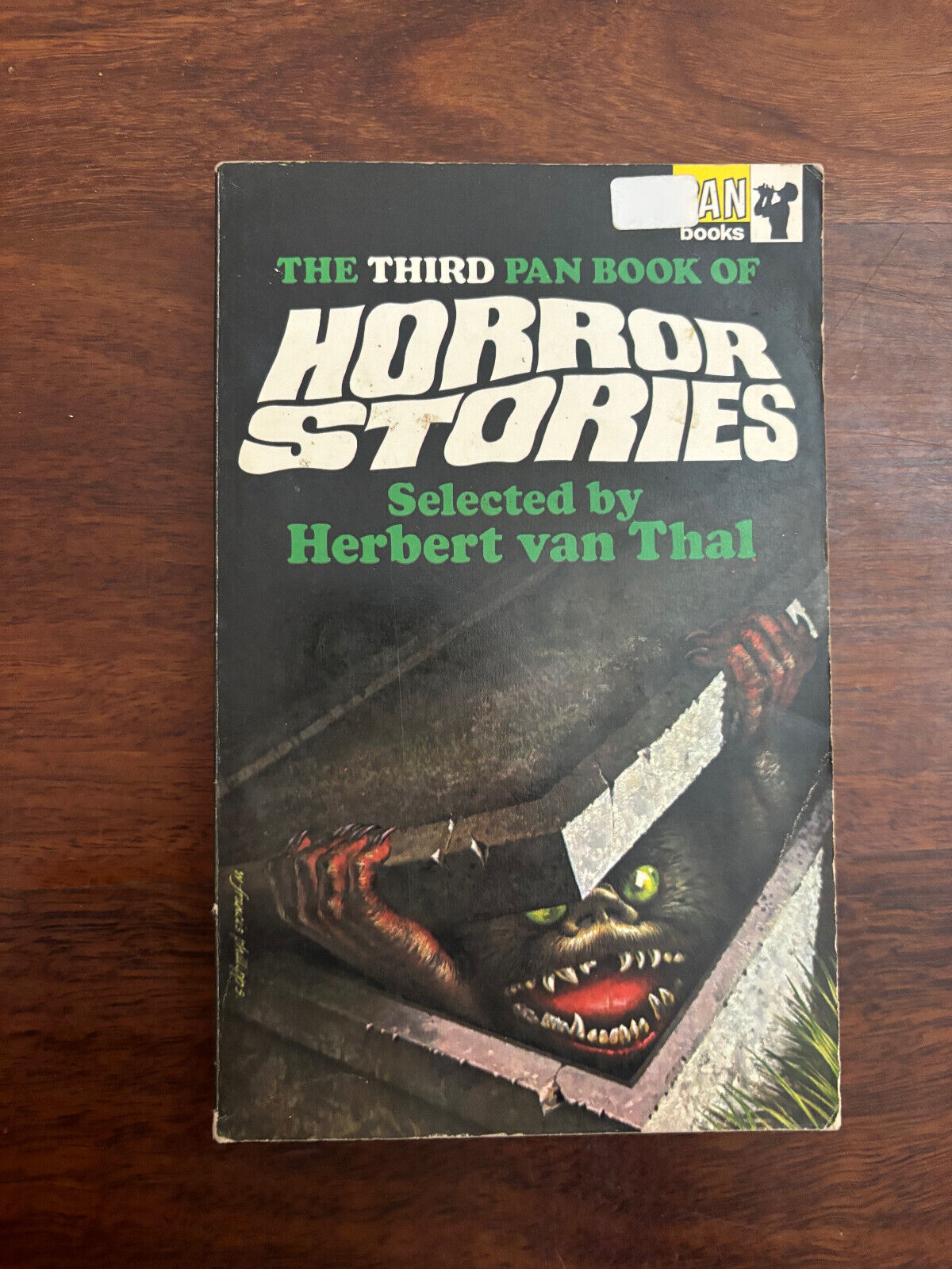 Herbert Van Thal - The THIRD Pan Book of Horror Stories