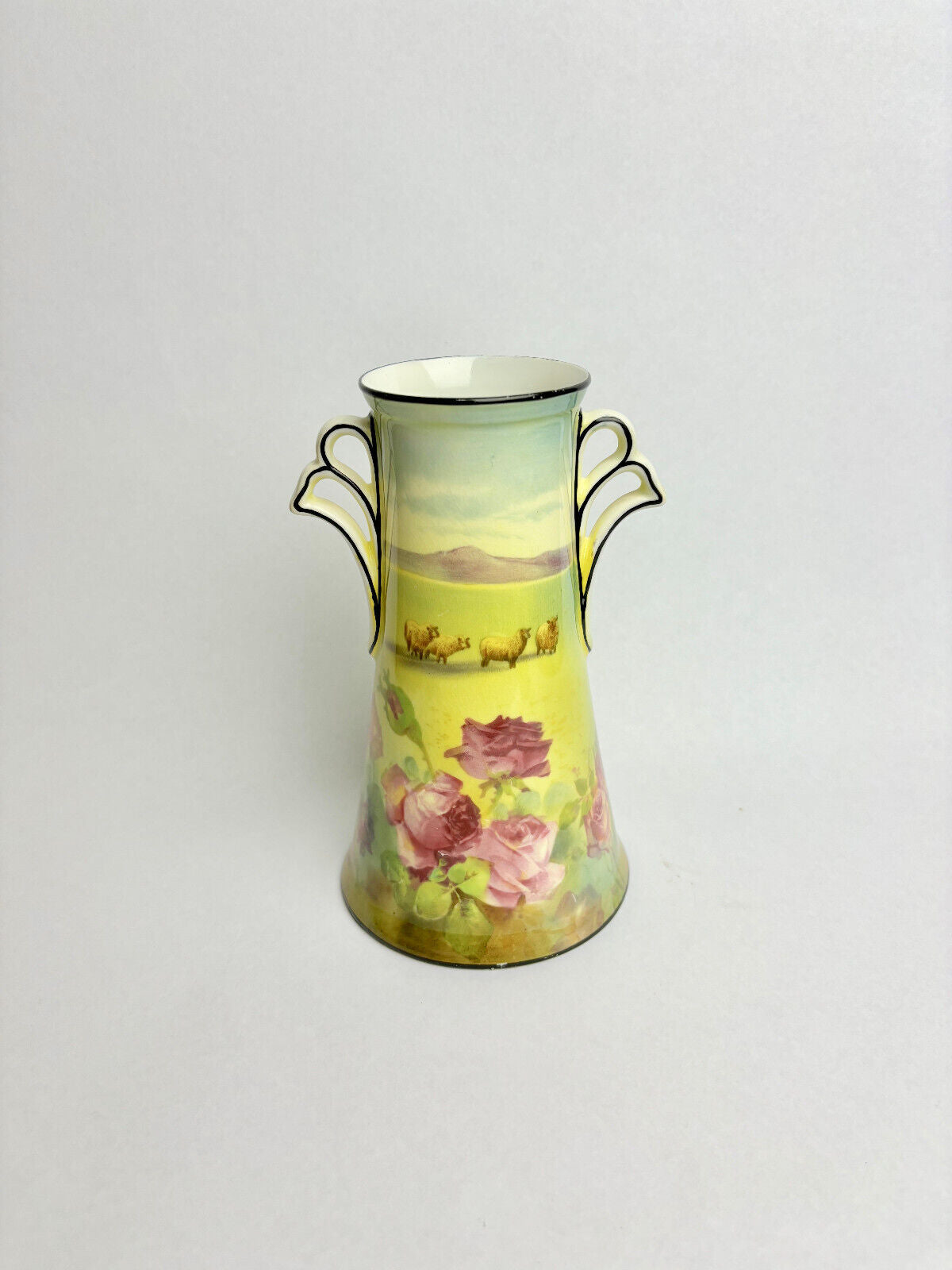 Royal Doulton Vase Sheep Roses 17cm