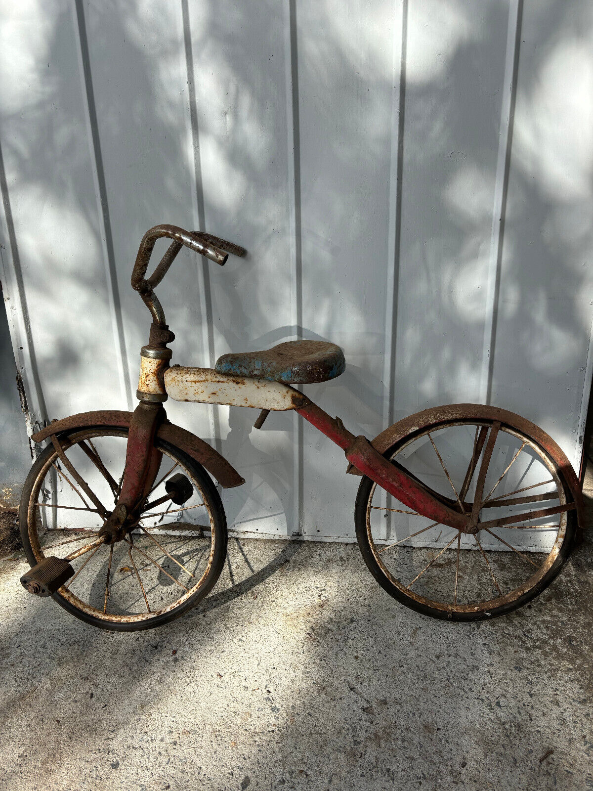 Vintage 1950's Cyclops Kid's Bike