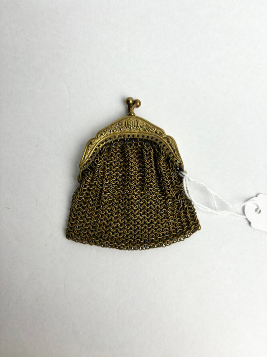 Antique Victorian Gilt Mesh Coin Purse 5cm wide