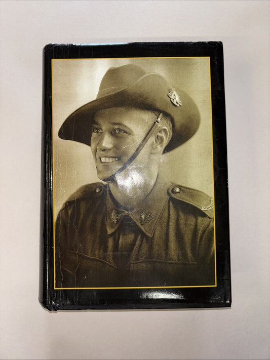 Murray Ewen: COLOUR PATCH: THE 2/4TH AUSTRALIA GUN BATTALION 1940-1945 1st Ed