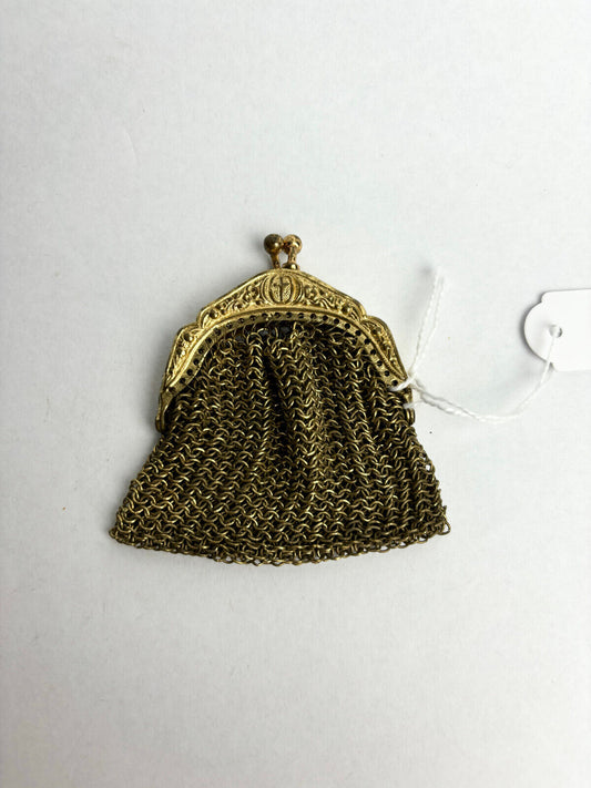 Antique Victorian Gilt Mesh Coin Purse 5cm wide