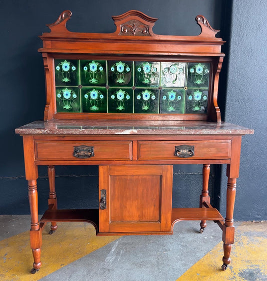 Antique Victorian Washstand