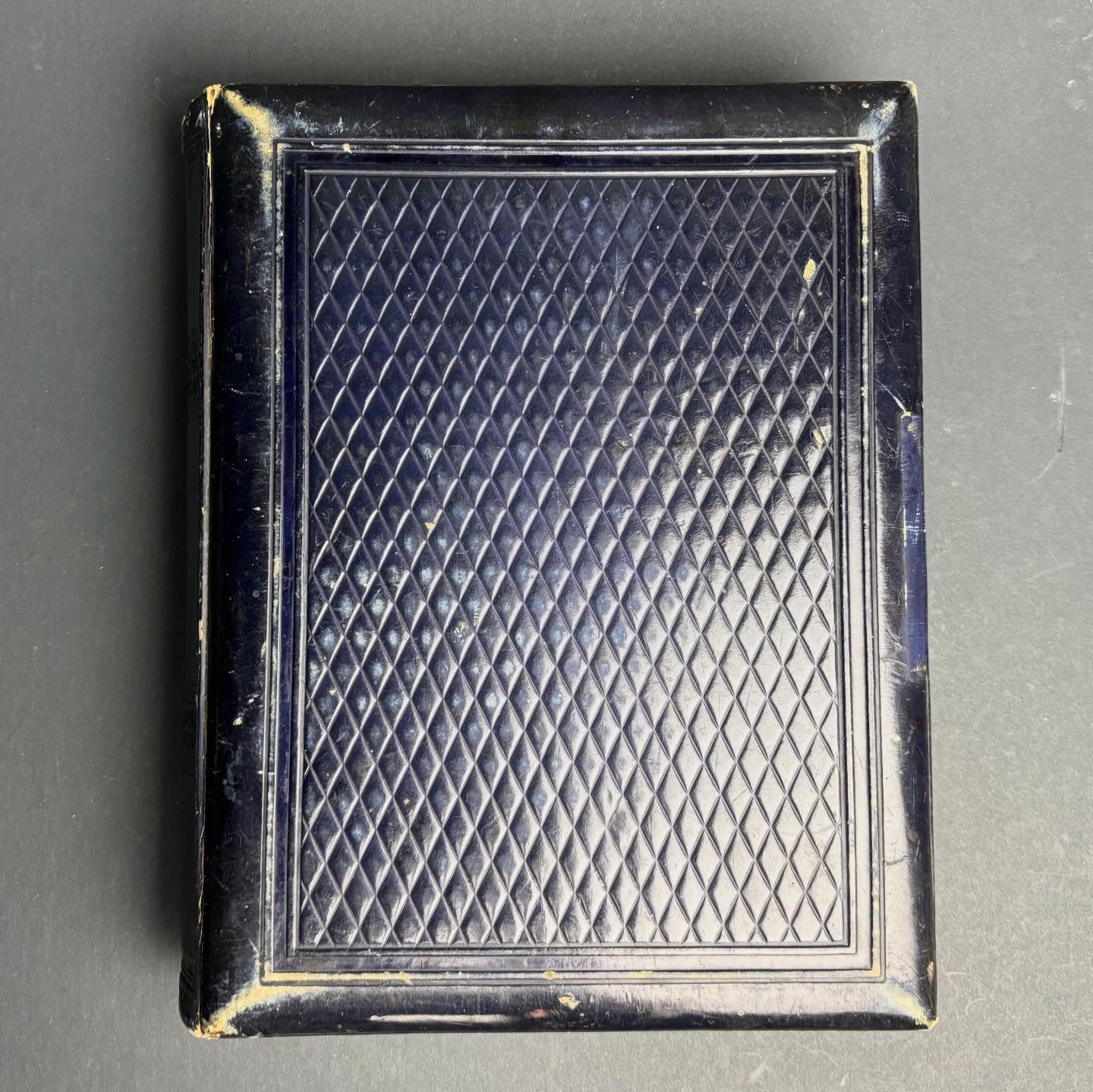 Victorian Leather Photograph Album c.1880s – Embossed Gilt Cover