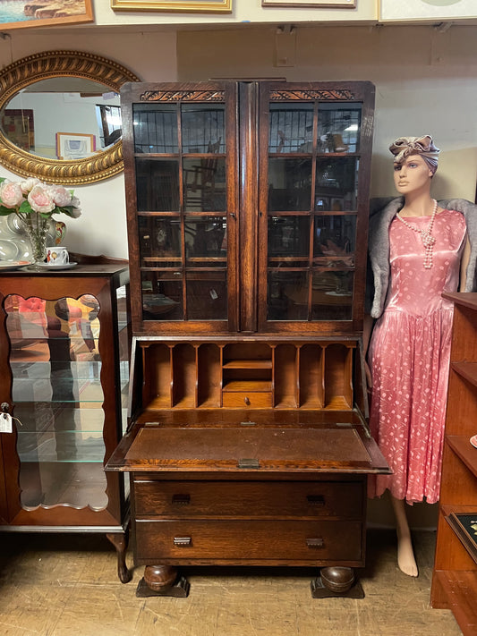 Vintage oak bureau bookcase (93cm@x 44cm x 198cm tall) VGC