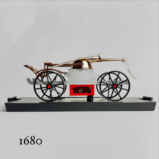 Old Fire Engine model from 1680 by Brumm