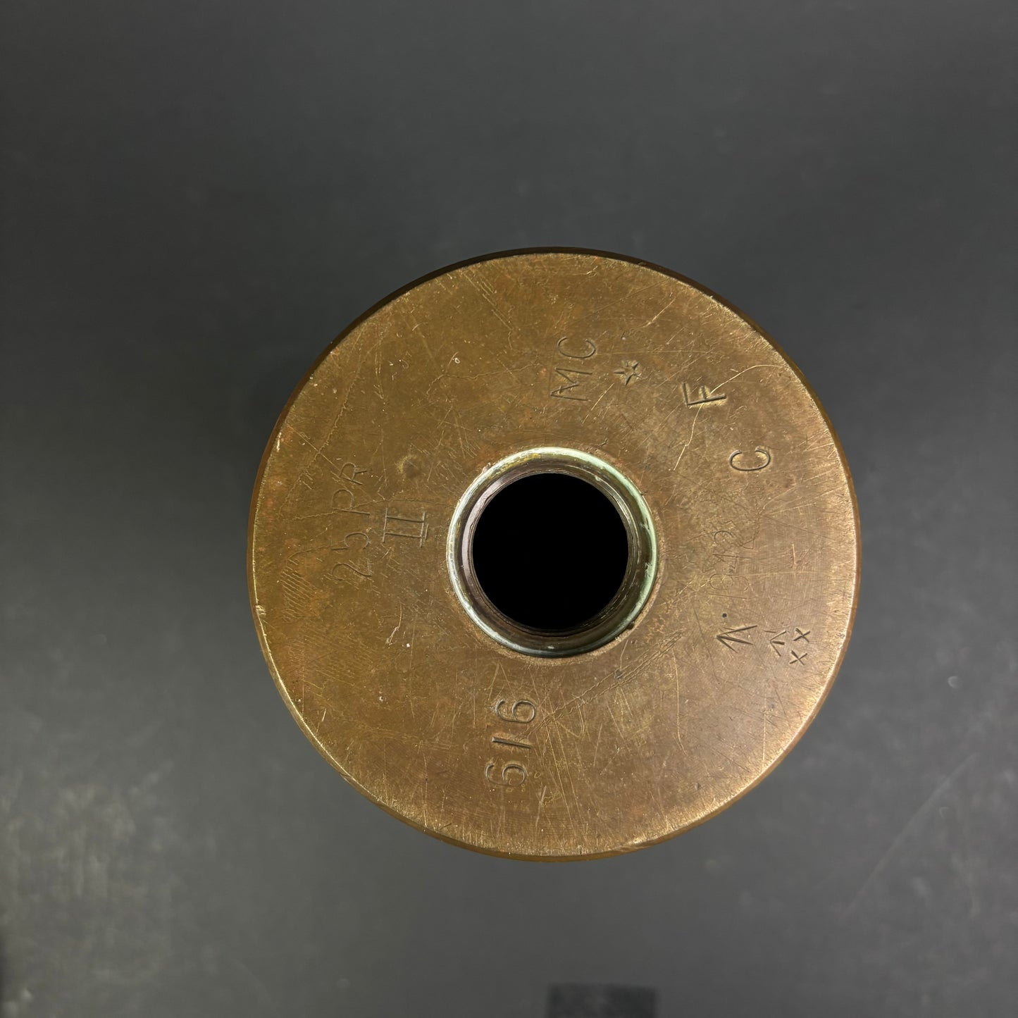 WWII 25 Pounder Brass Shell Case Trench Art Vase – 1942 MK II – 30cm