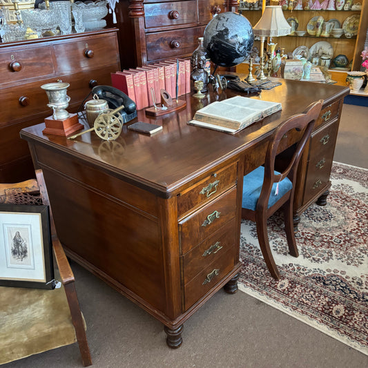 Walnut & Figured Walnut Pedestal Desk with Brass Handles & Pull-Out Slides