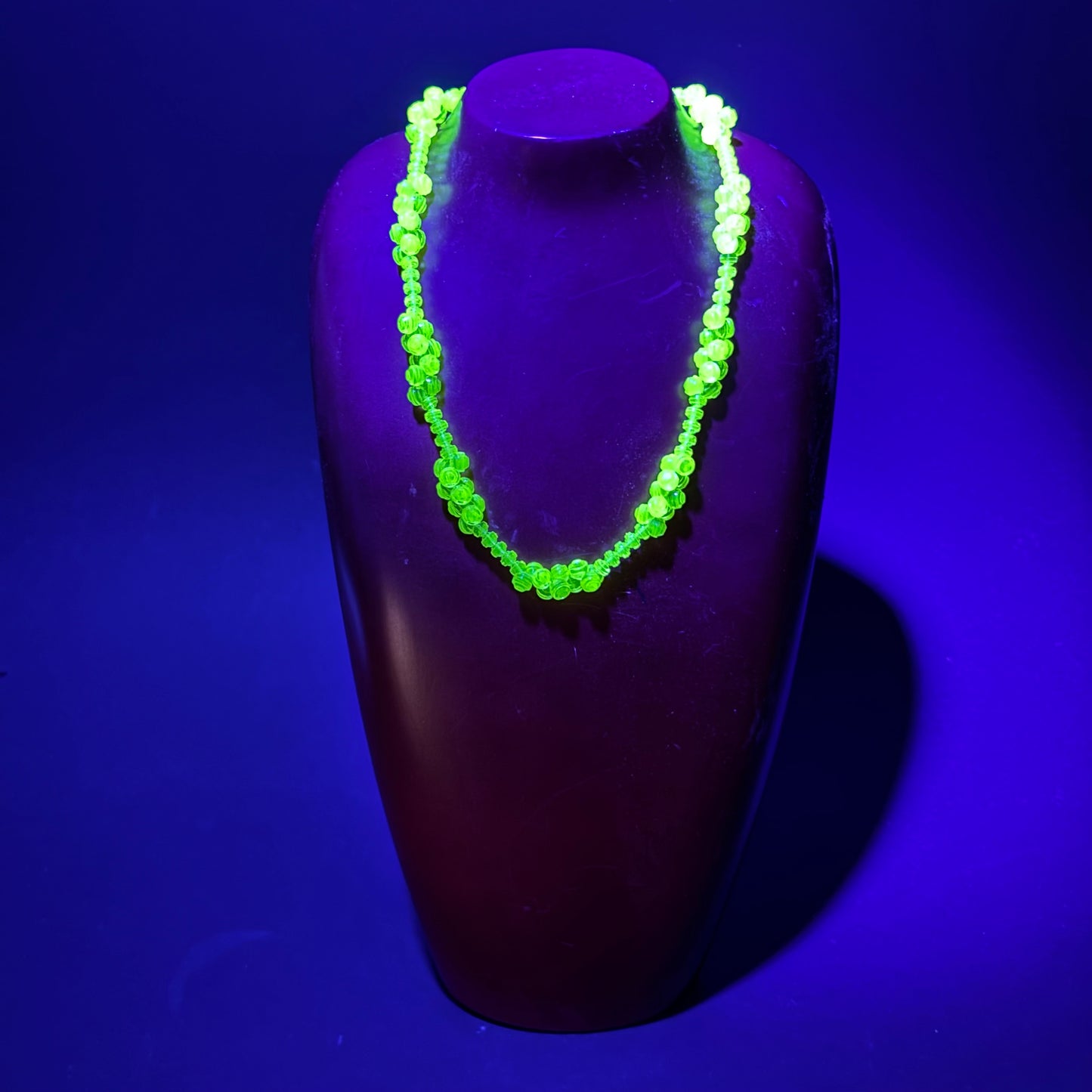 Vintage Uranium Glass Beaded Necklace c.1950s–1970s