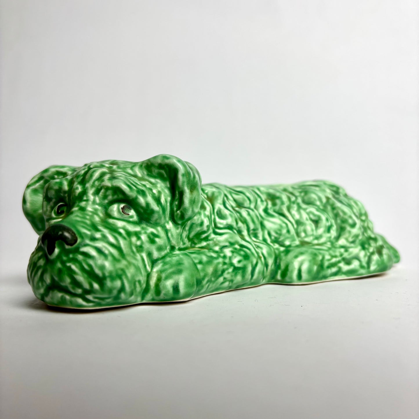 Sylvac Dog Trough Vase — Model 2024