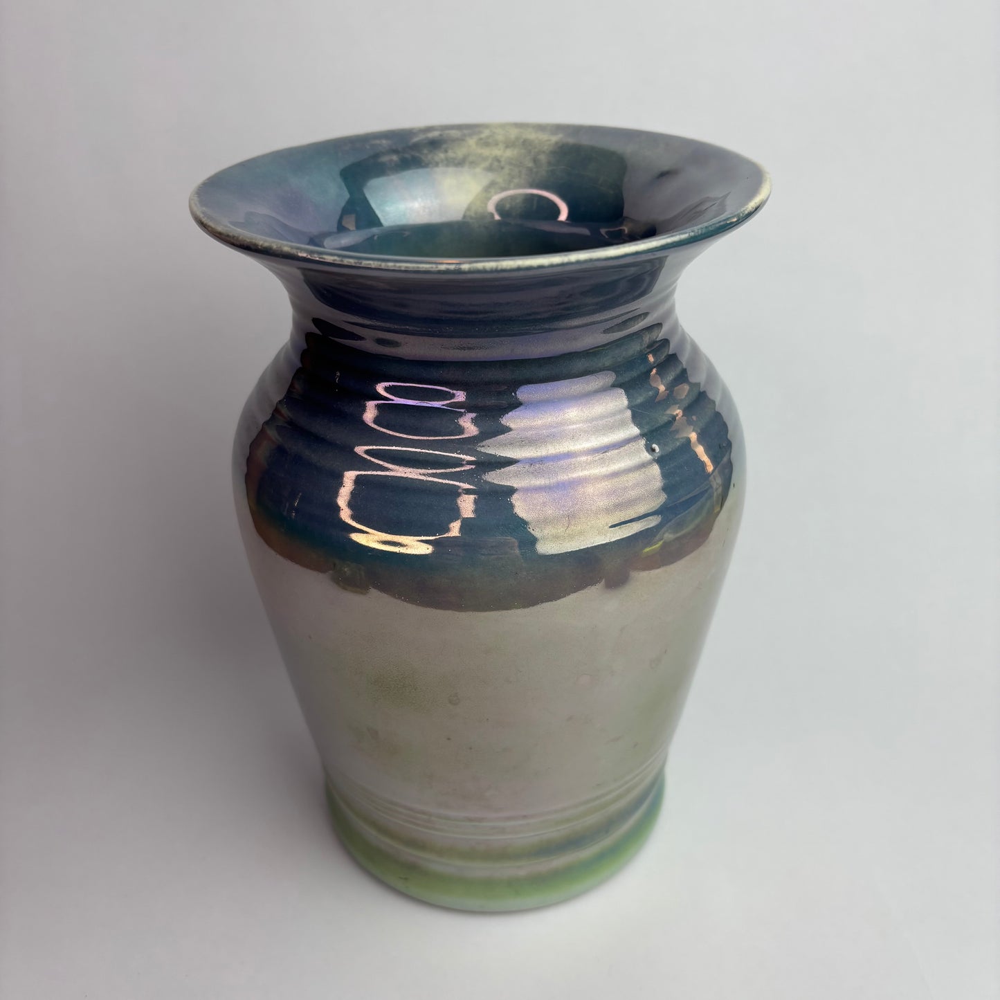Wembley Ware Lustre Vase – 22cm – Western Australia