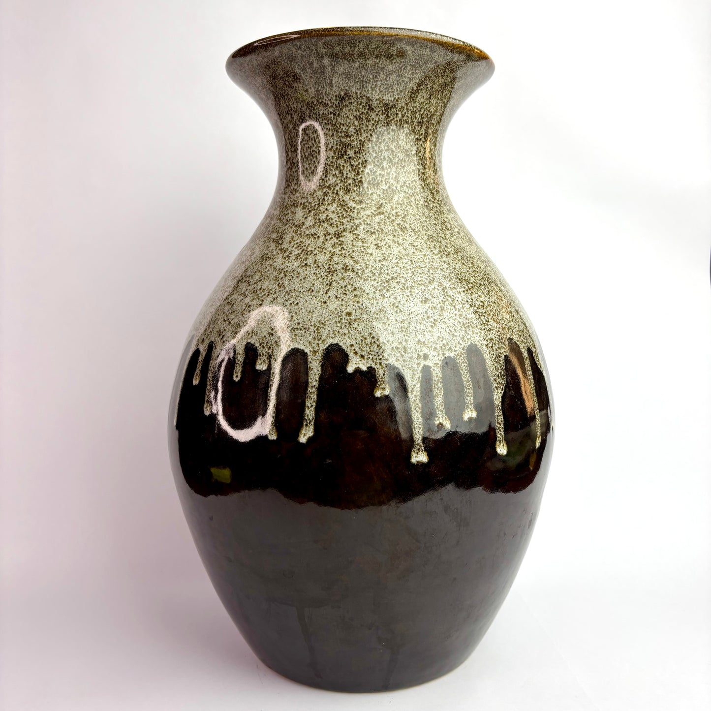 Höf Pottery Large Bottle Vase – 33cm – Olive & Chocolate Glaze – WA Studio Ceramic