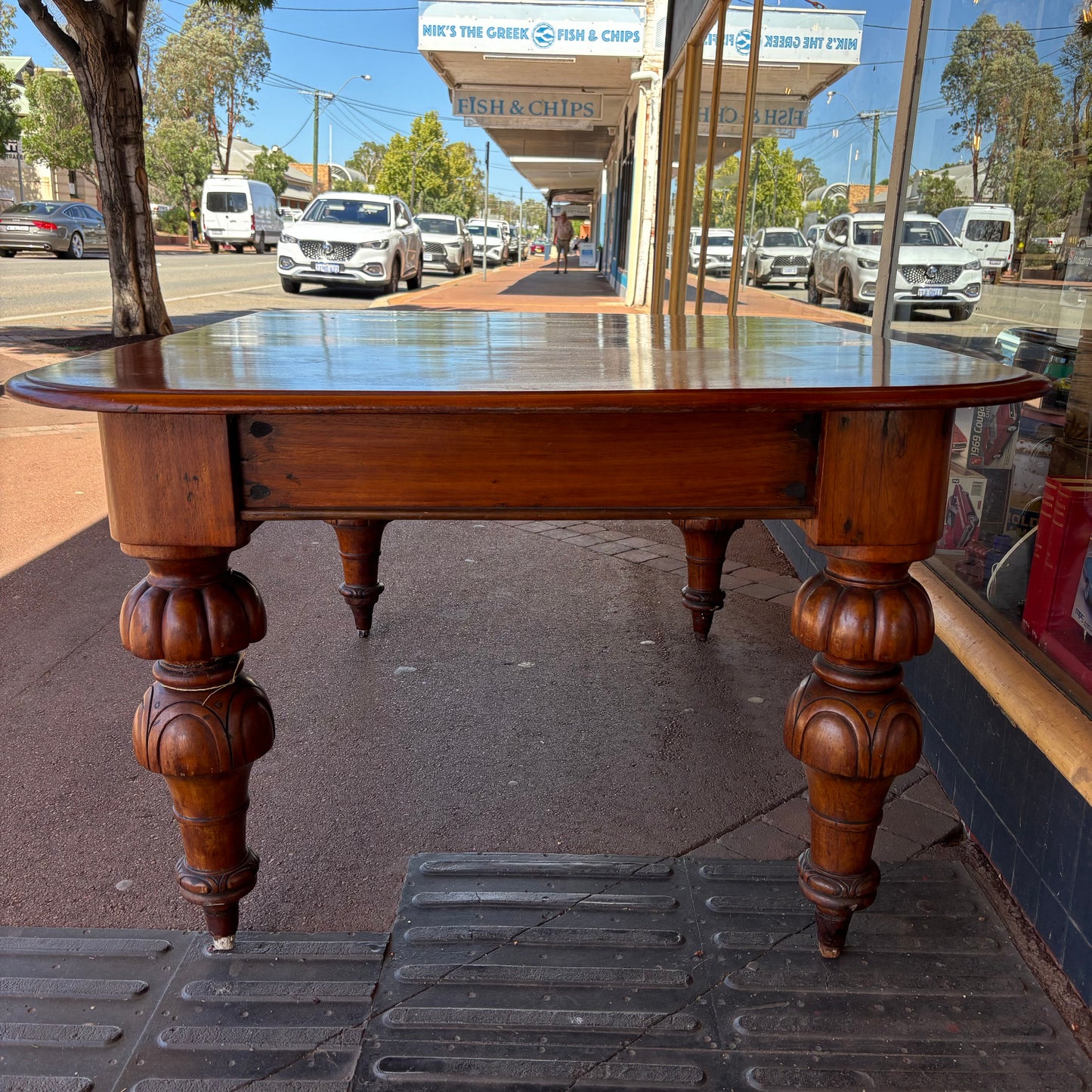 Victorian Cedar Dining Table c.1870 | 140cm x 120cm