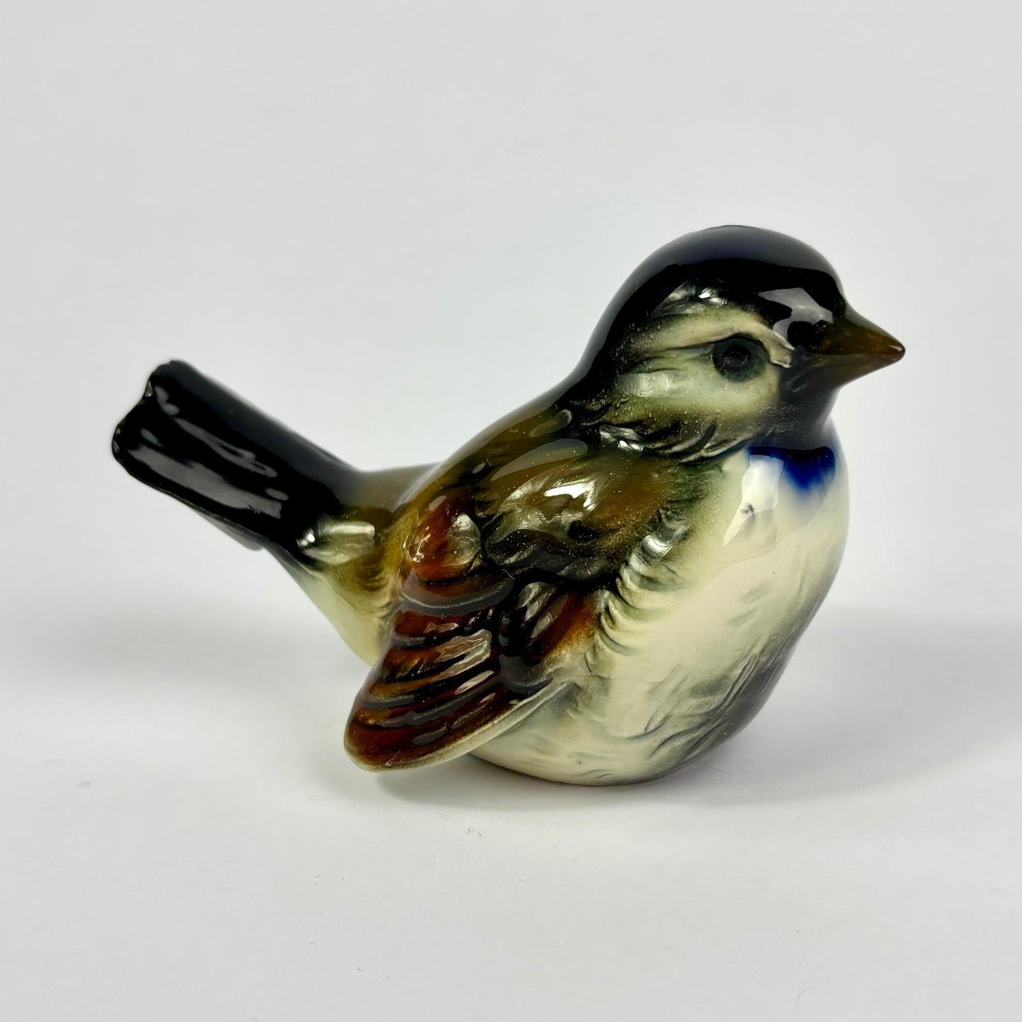 Goebel Porcelain Bird Figurine CV72 – West Germany