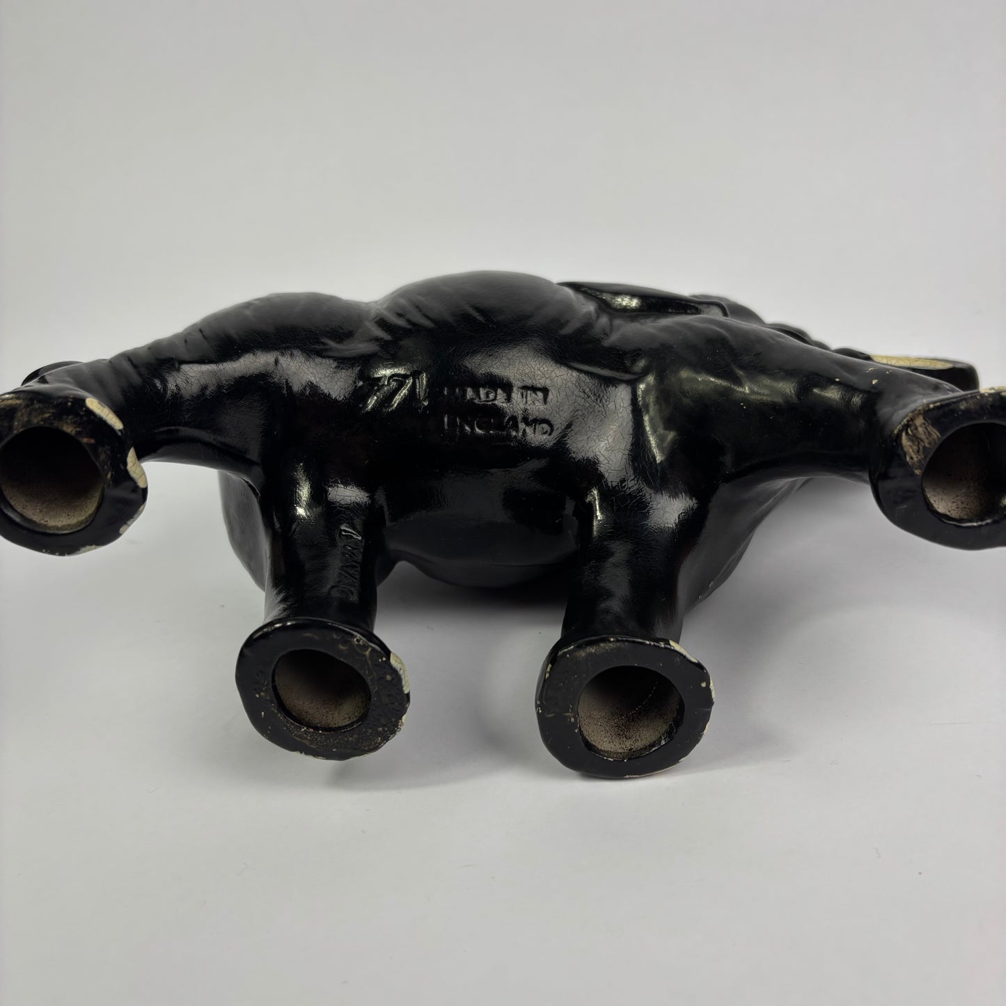Pair of Vintage SylvaC Black Elephant Figurines No. 77 – Made in England