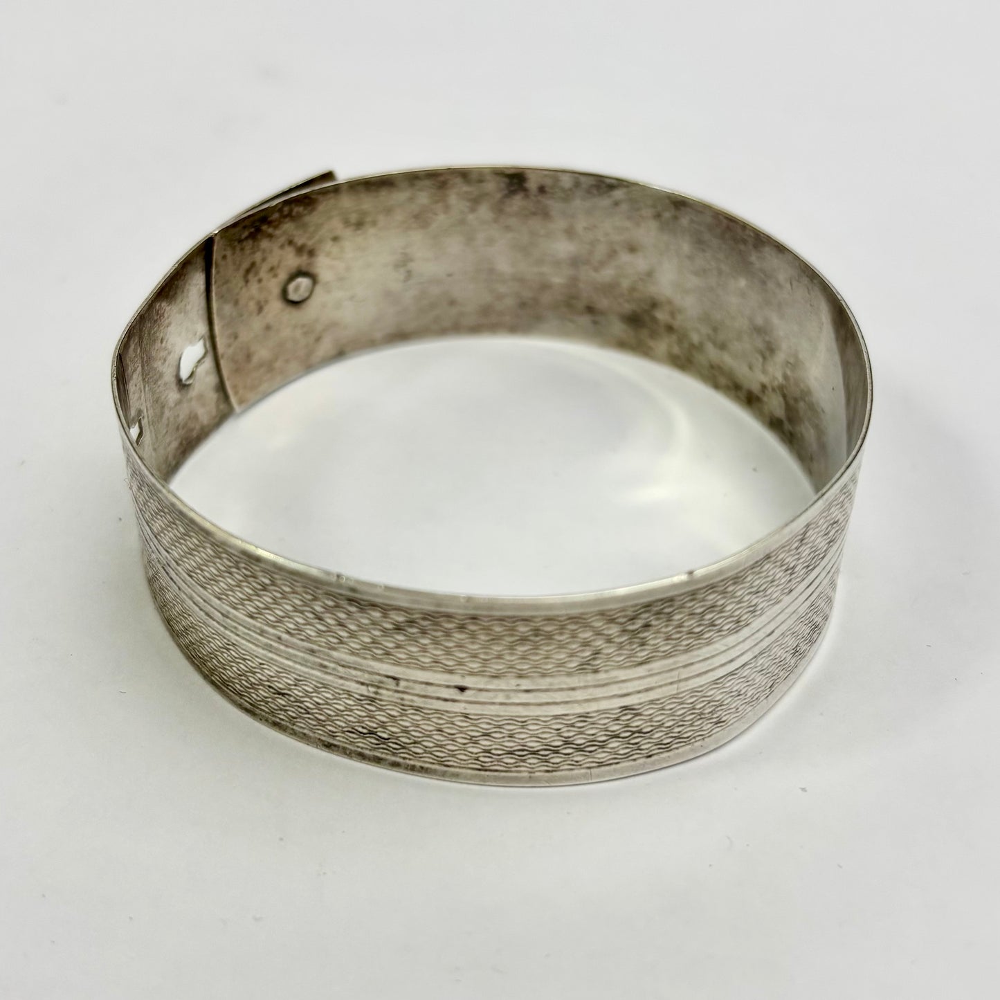 Vintage Sterling Silver Engine Turned Buckle Bangle 18.2g