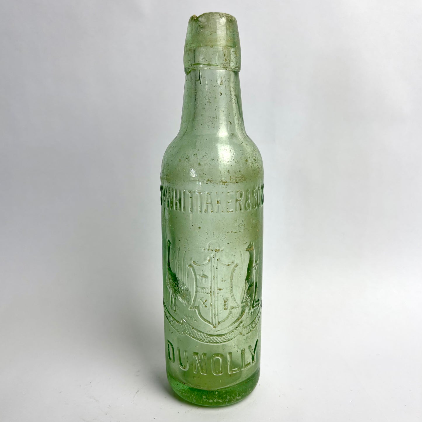 Antique Wm Whittaker & Sons Dunolly Crown Seal Bottle c1900 – Coat of Arms – Victoria