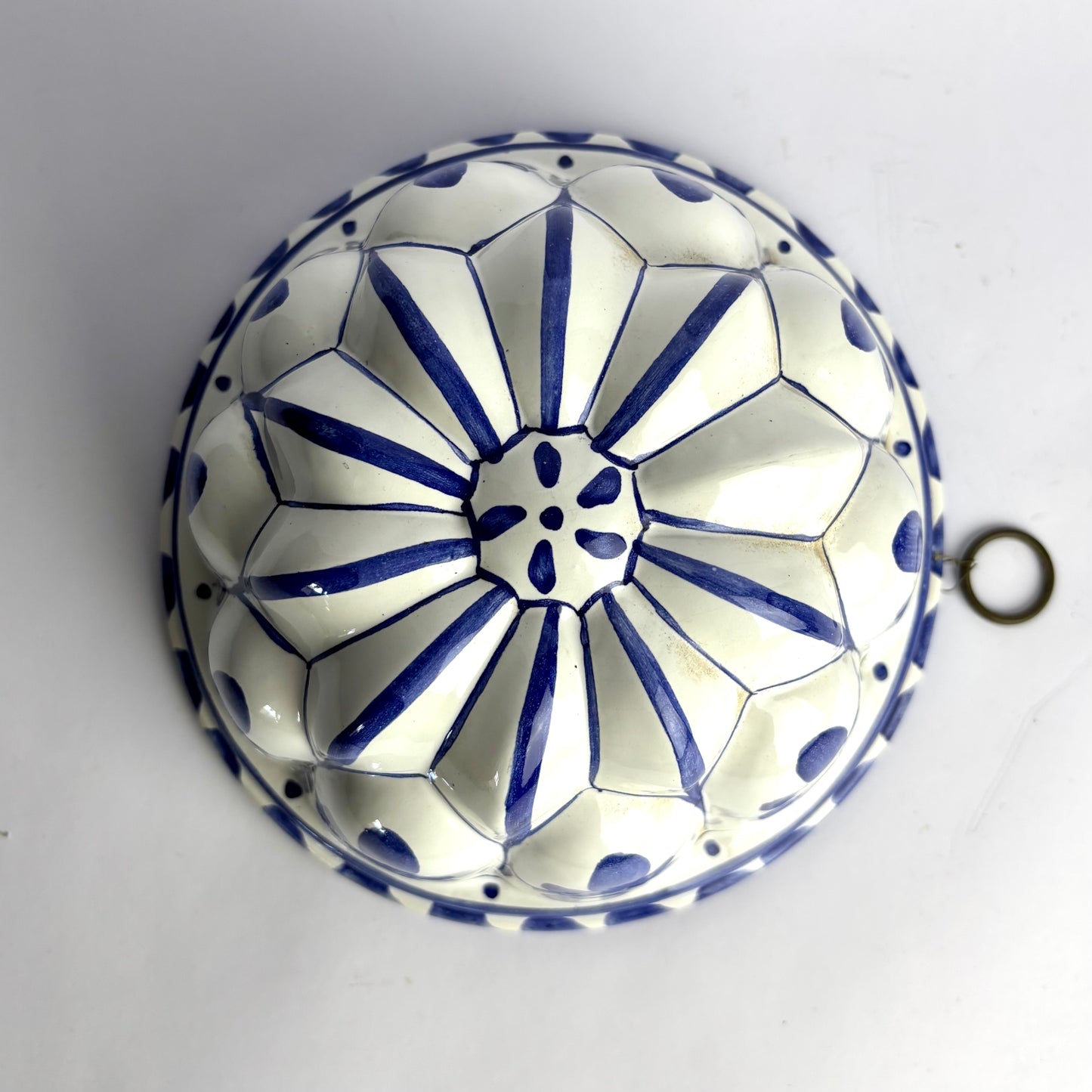 Vintage Blue & White Ceramic Jelly Mould / Wall Pudding Bowl – Mediterranean Pottery
