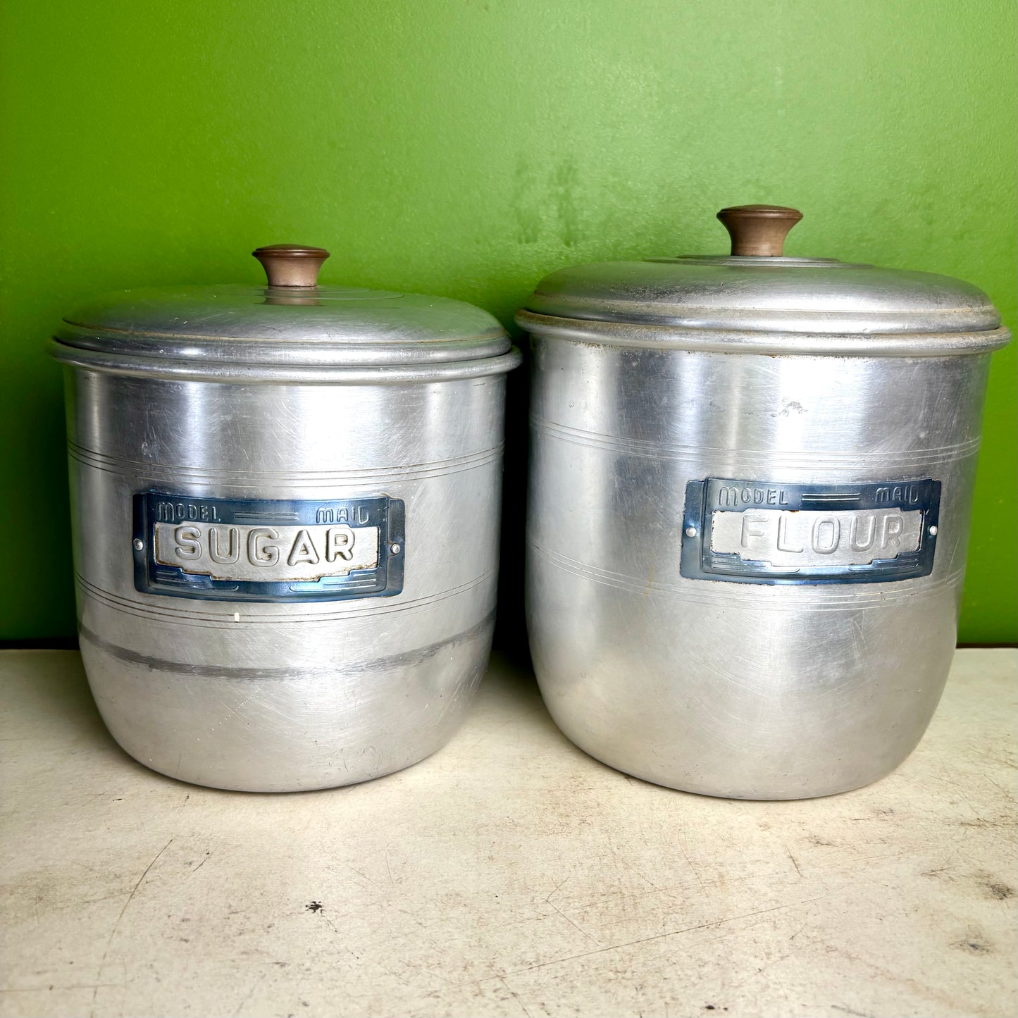 Vintage Model Maid Aluminium Kitchen Canister Set – 6 Piece – Tea, Coffee, Sugar, Flour, Rice & Biscuits