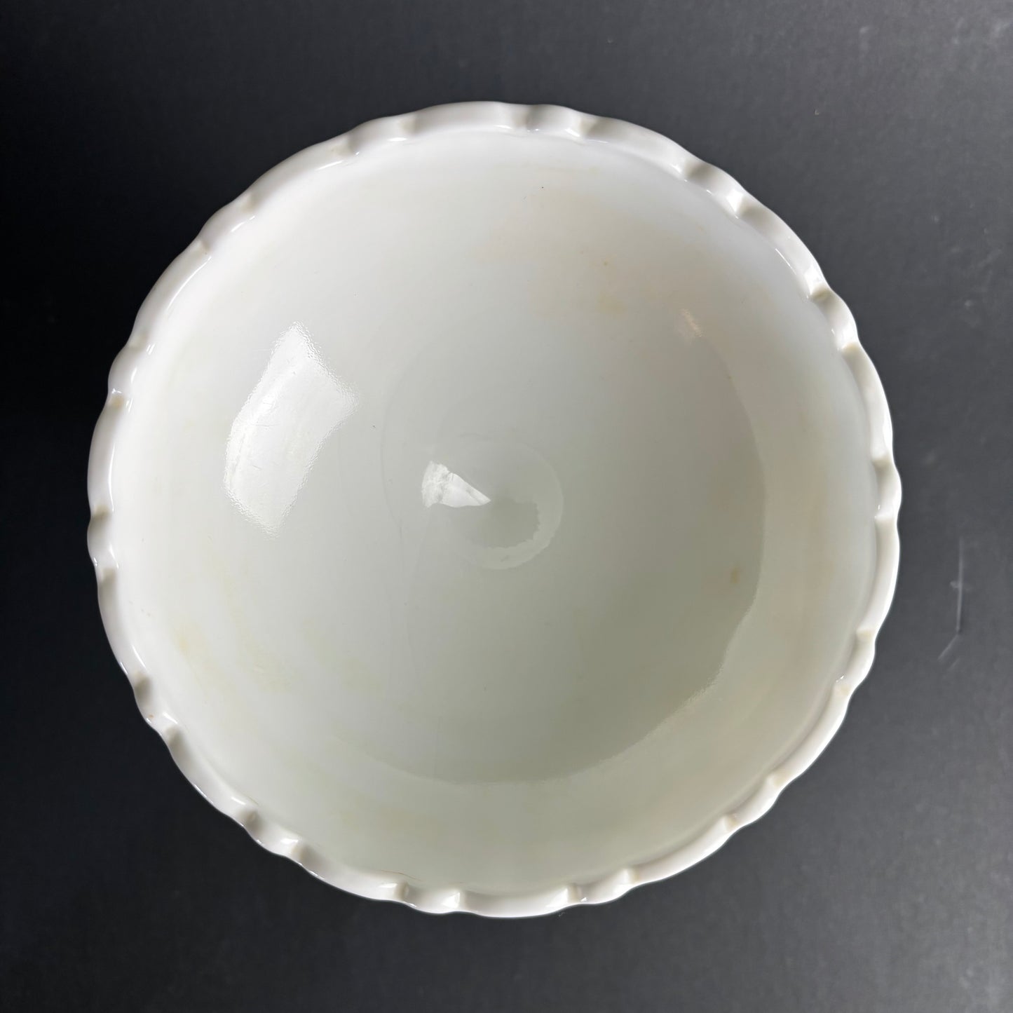 Vintage Milk Glass Pedestal Compote Bowl – Rose Garland Pattern