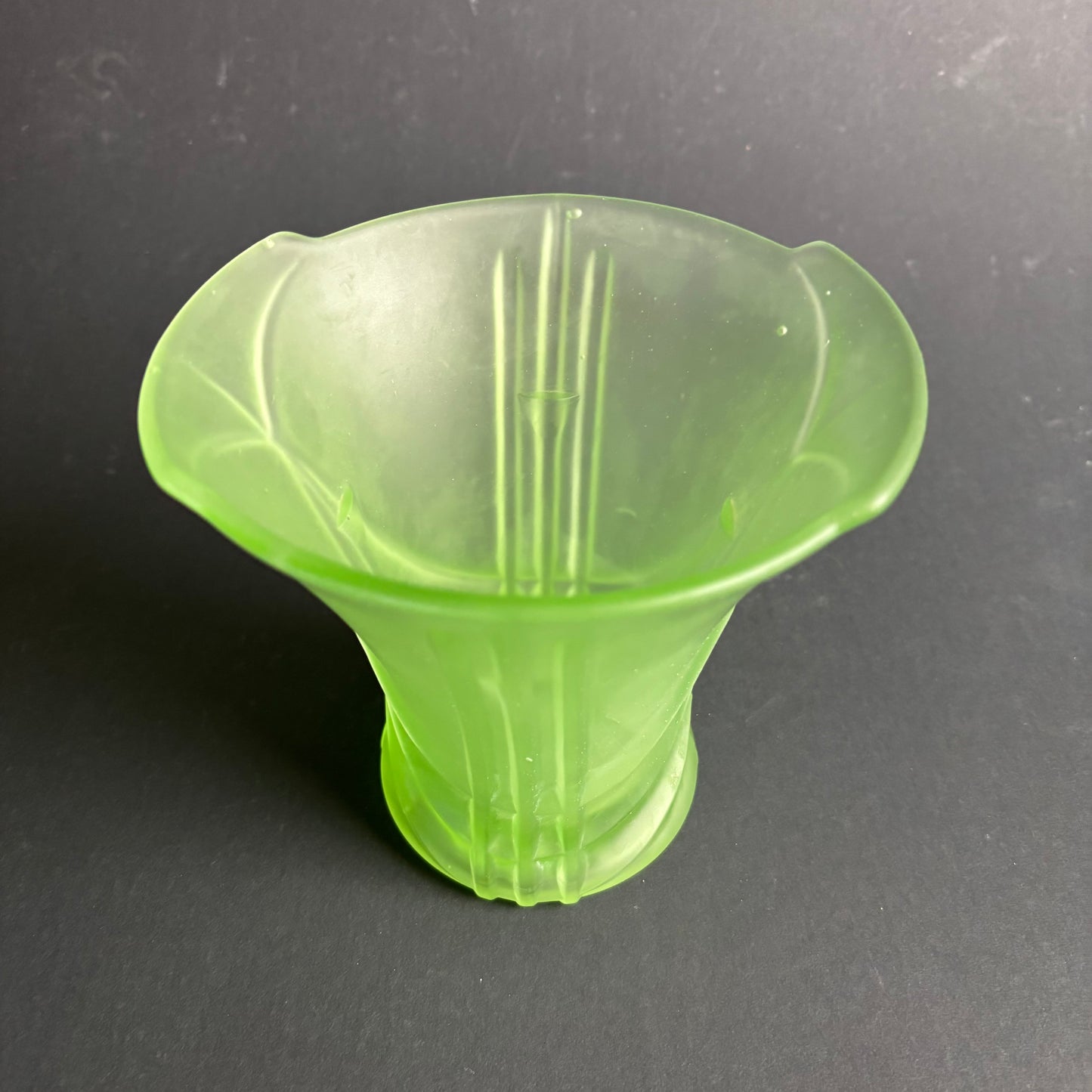 Art Deco Uranium Glass Vase – Vaseline Glass – UV Reactive – c1930s