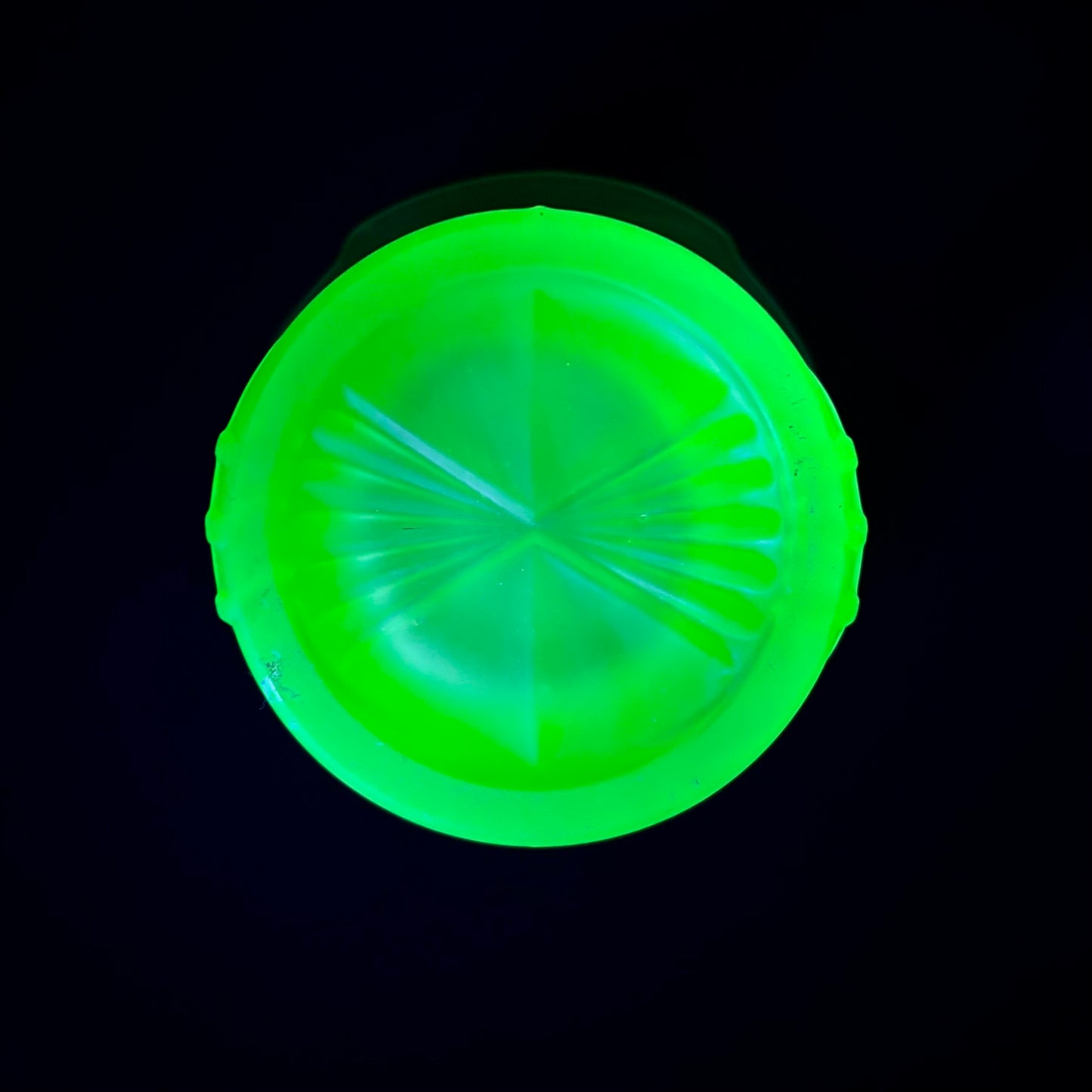 Art Deco Uranium Glass Vase – Vaseline Glass – UV Reactive – c1930s