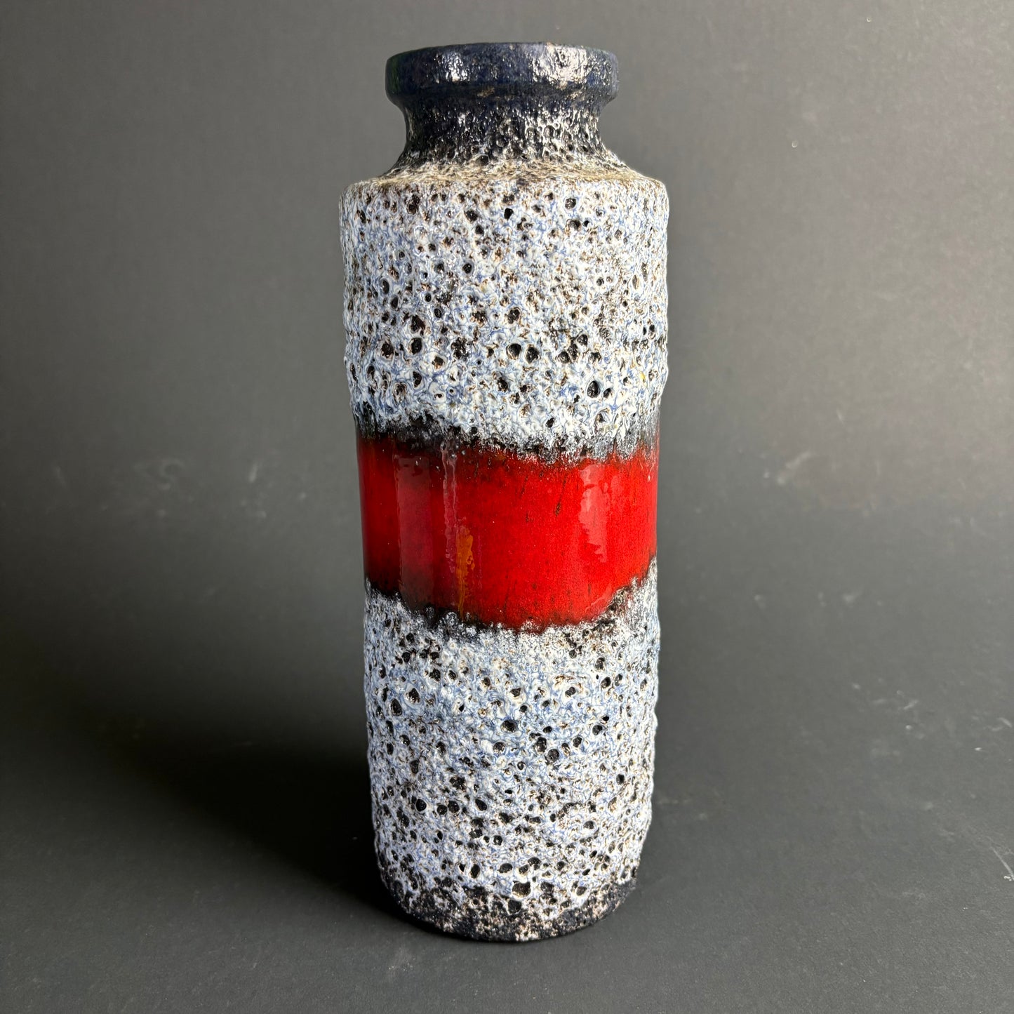 Scheurich Keramik West German Fat Lava Vase – Model 702-30 – Red Lava Band – 30 cm Mid Century Pottery