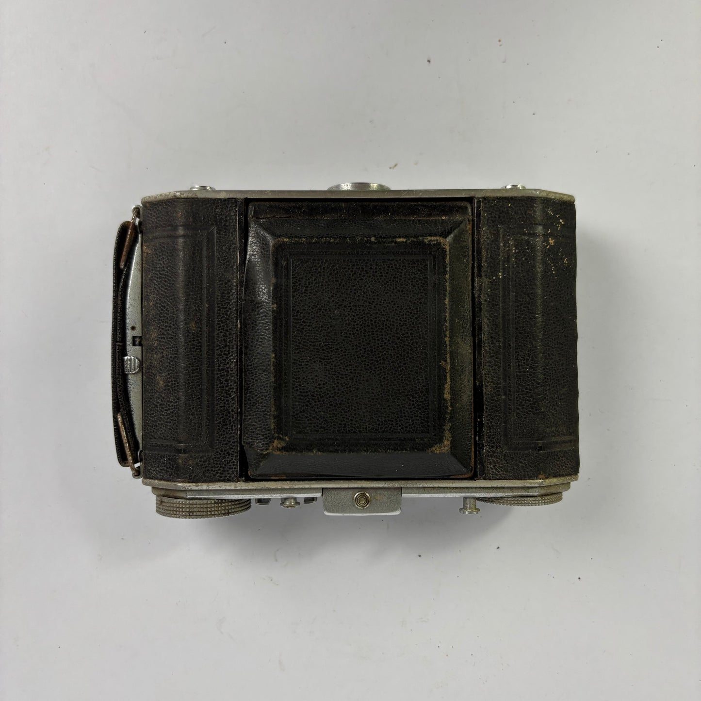 Kodak Six-20 Folding Camera with Kodak Anastigmat Lens & Original Ever Ready Case