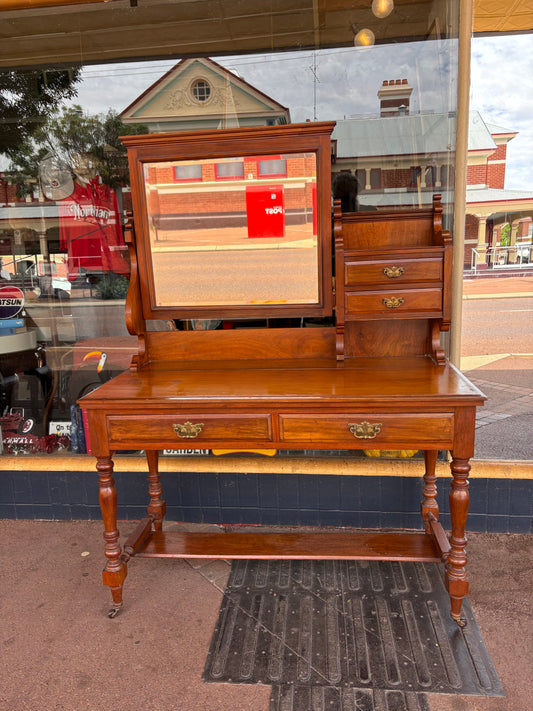 Victorian walnut dressing table