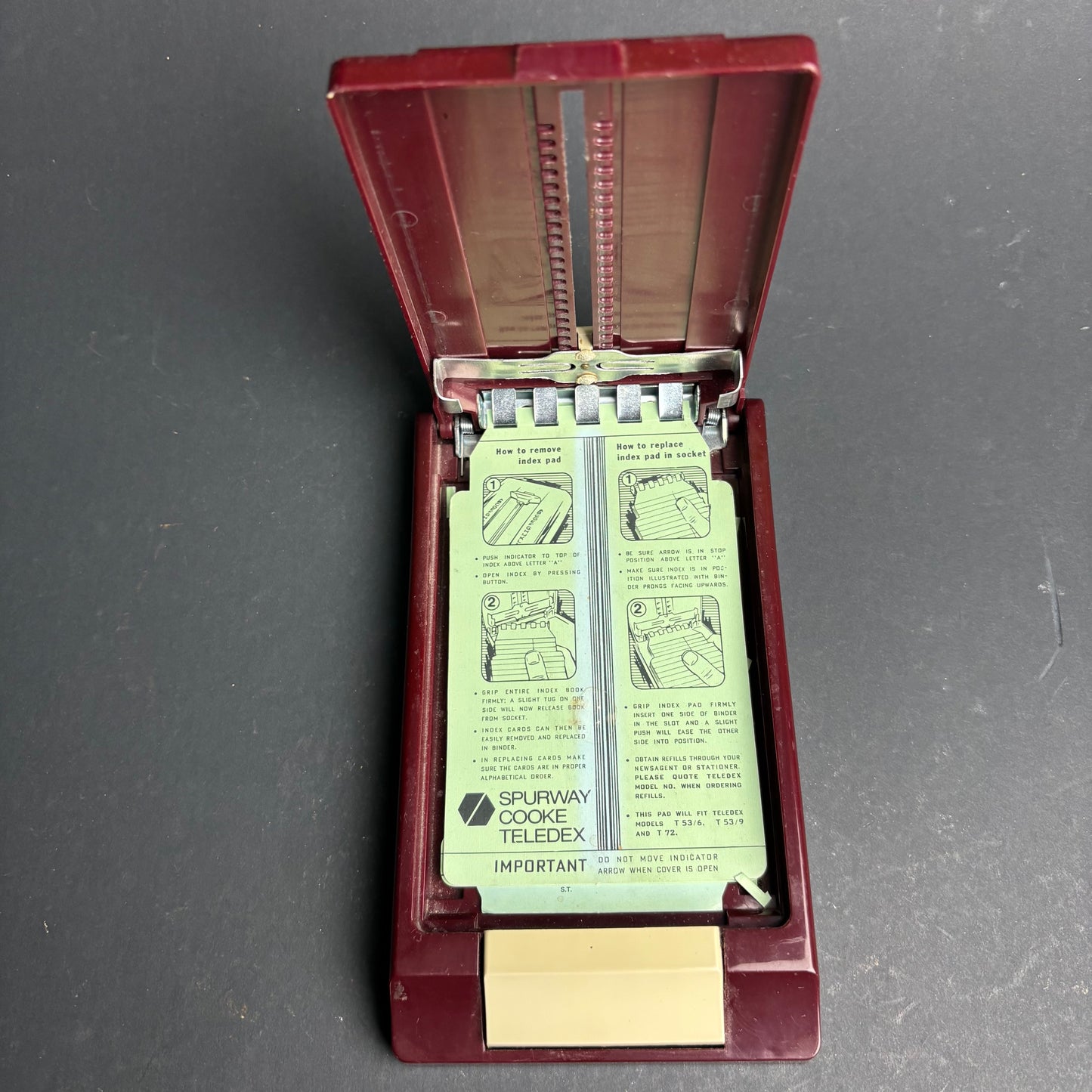 Vintage Teledex Desk Address Index – Burgundy & Cream – Model T53-6