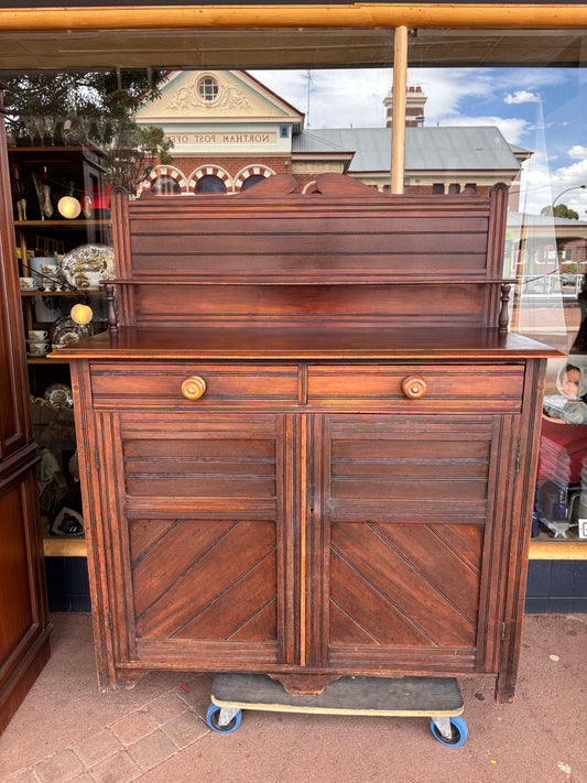 Early Victorian mahogany chiffonier