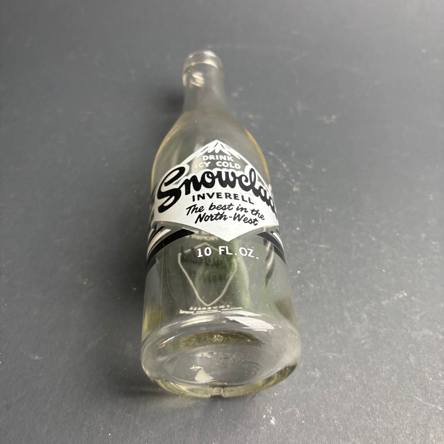 Snowclad Inverell Soft Drink Bottle – 10oz – Vintage Australian Soda Bottle NSW