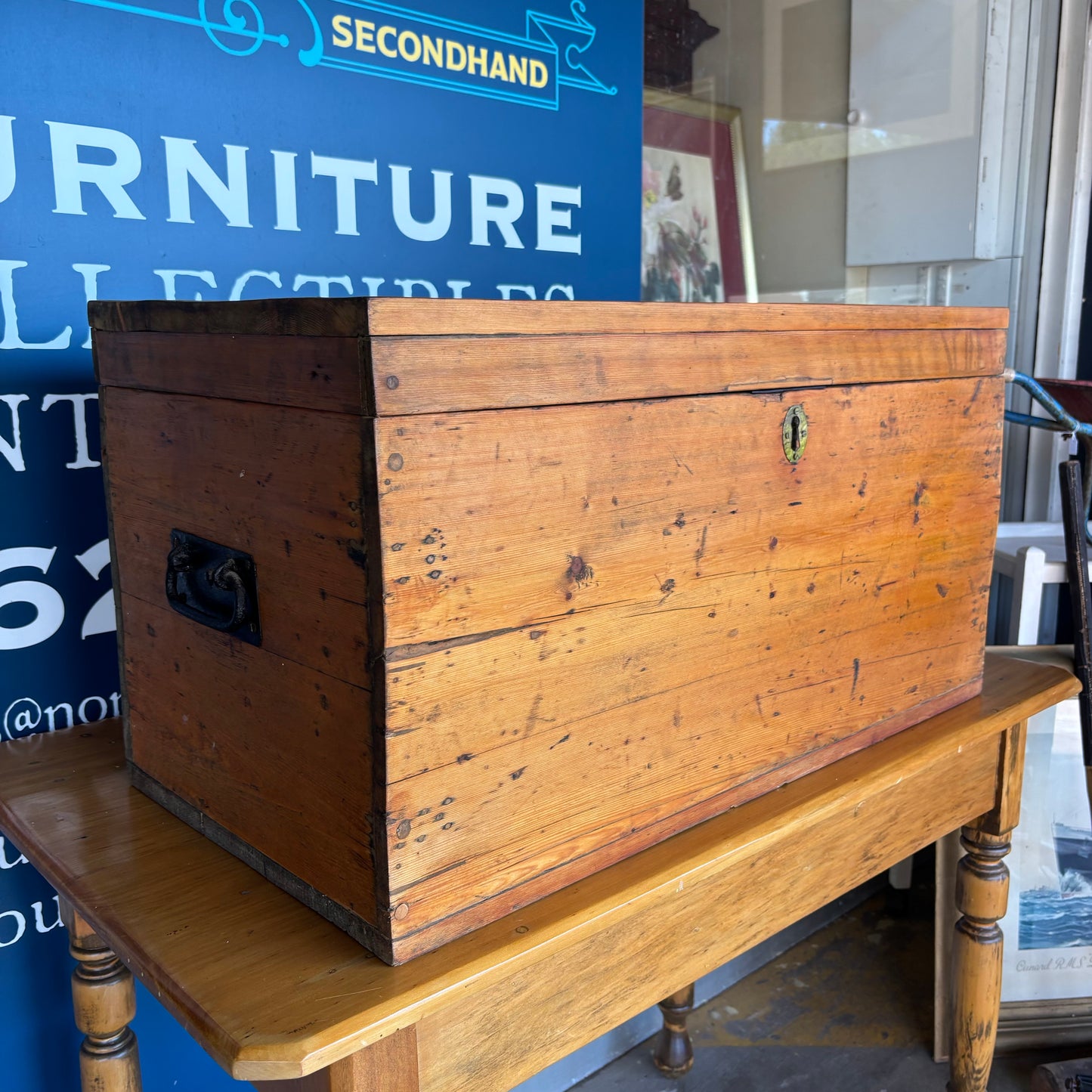 Antique Pine Blanket Box / Colonial Storage Chest – Original Hardware
