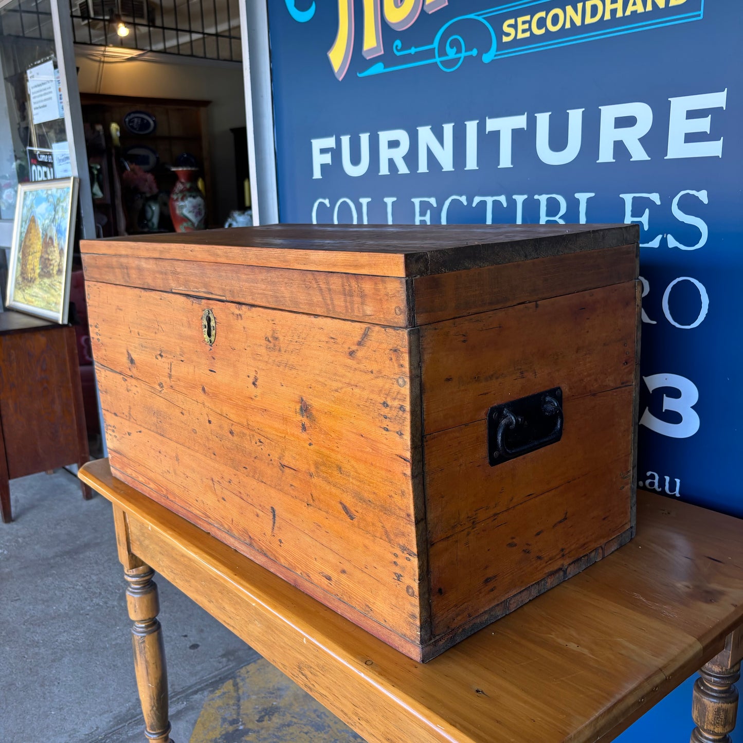 Antique Pine Blanket Box / Colonial Storage Chest – Original Hardware