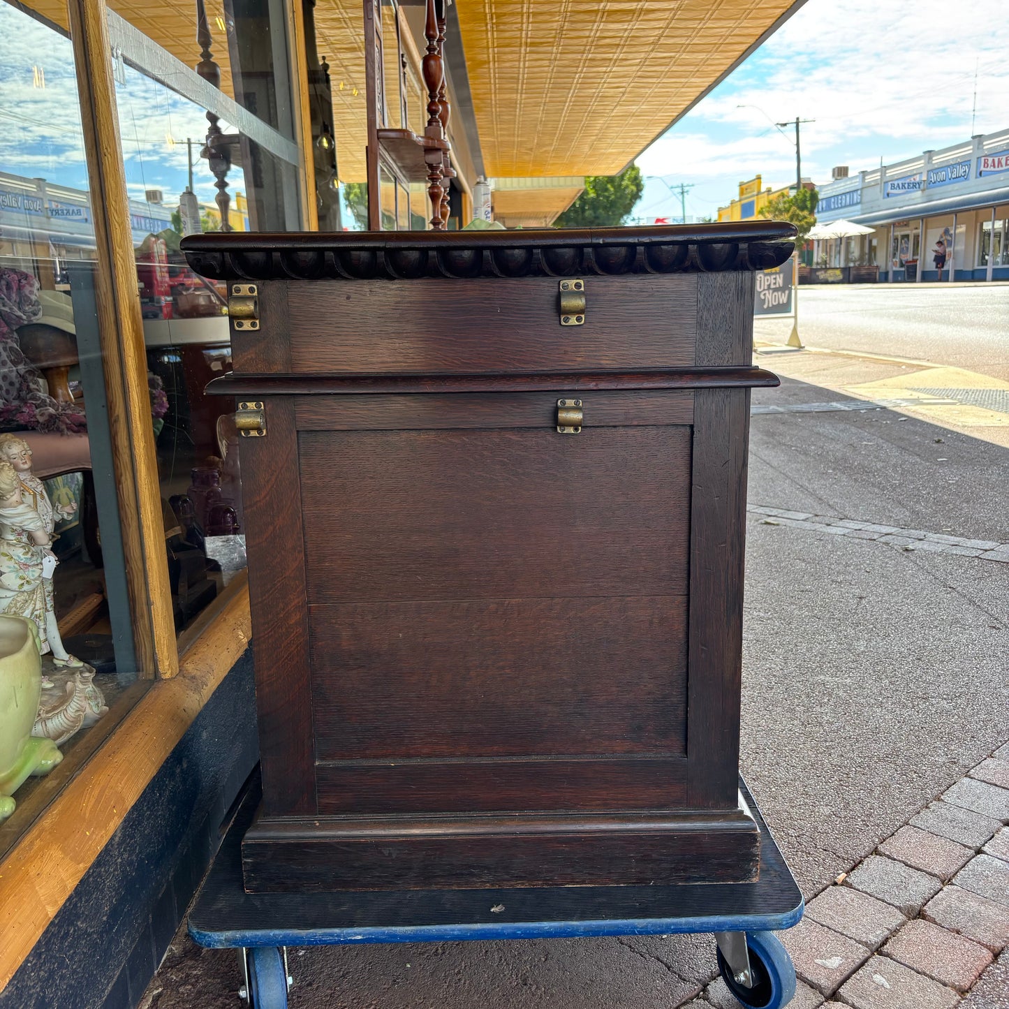 Antique Victorian Carved Oak Desk – Pedestal Writing Desk