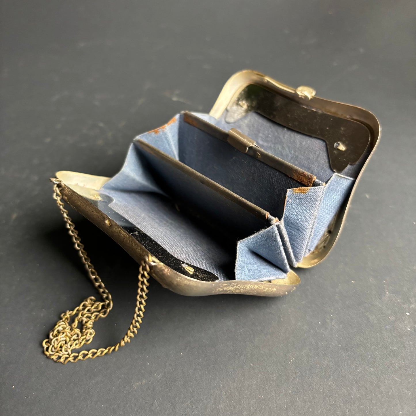 Vintage Silver Tone Evening Purse – Compact Concertina Coin Bag