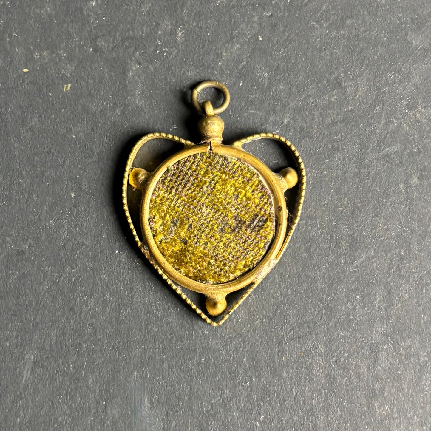 Victorian Style Photo Locket Pendant – As Found