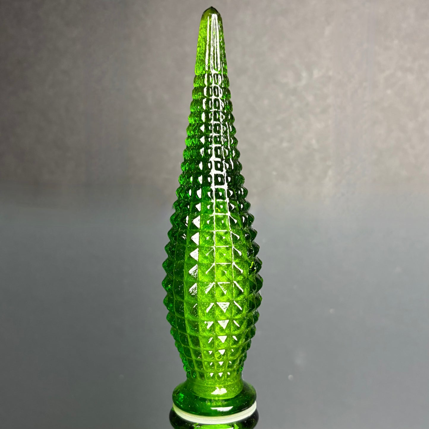 Vintage Green Empoli Style Glass Decanter with Stopper – Diamond Point & Wave Band