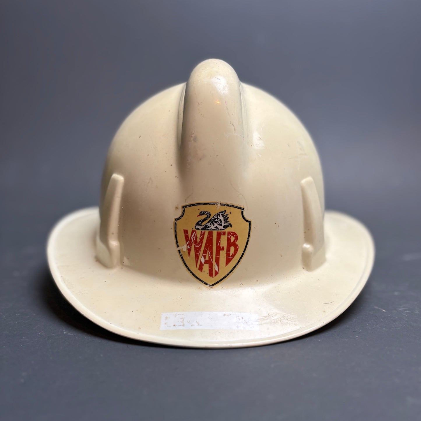 Vintage Western Australian Fire Brigades Helmet – WAFB Crest