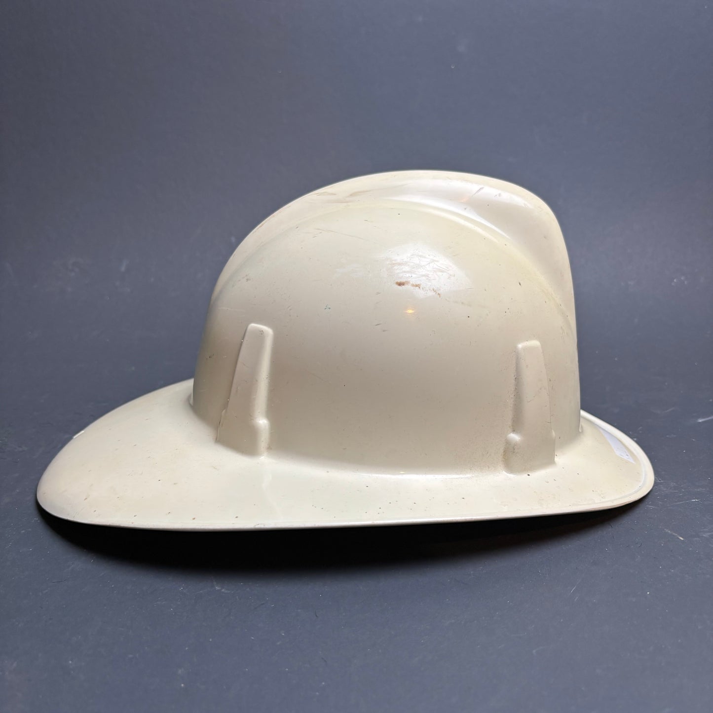 Vintage Western Australian Fire Brigades Helmet – WAFB Crest