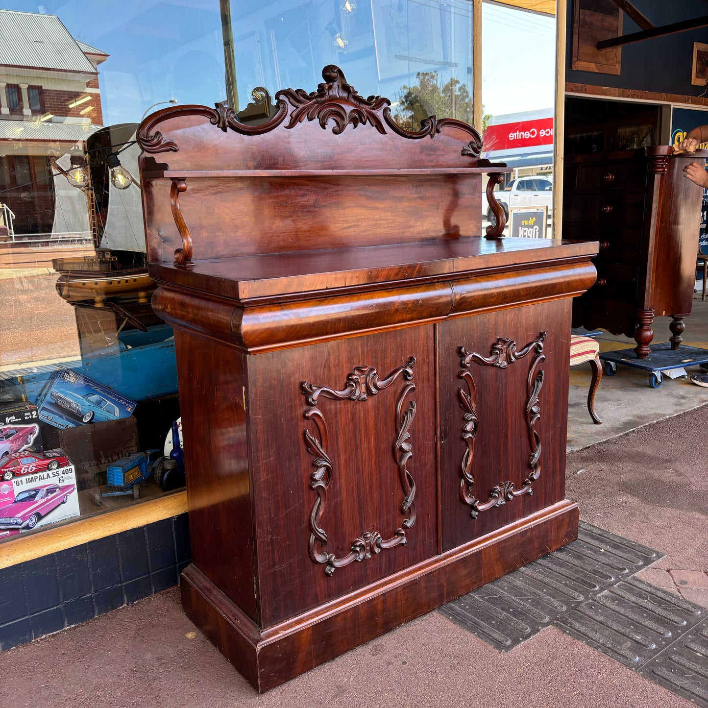 Victorian Mahogany Chiffoniere Carved Backboard Cupboard 123cm