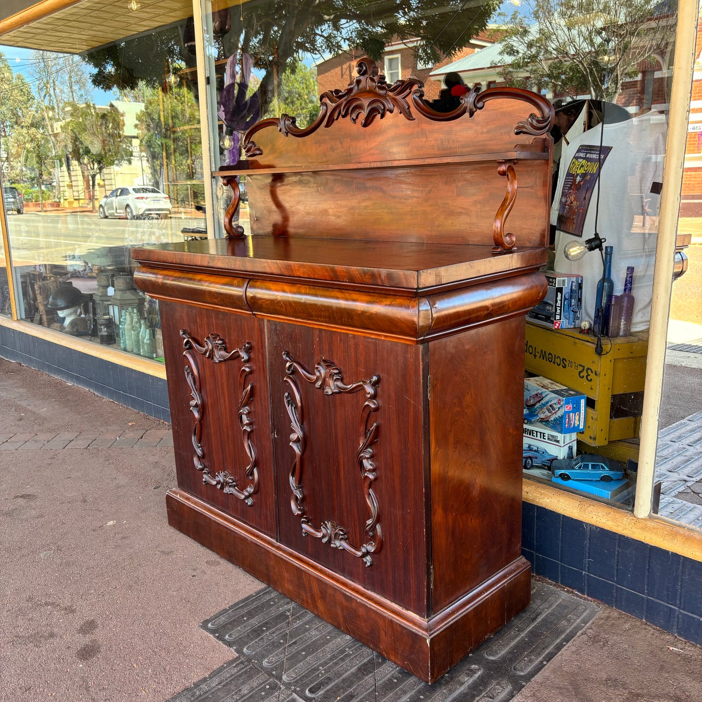 Victorian Mahogany Chiffoniere Carved Backboard Cupboard 123cm