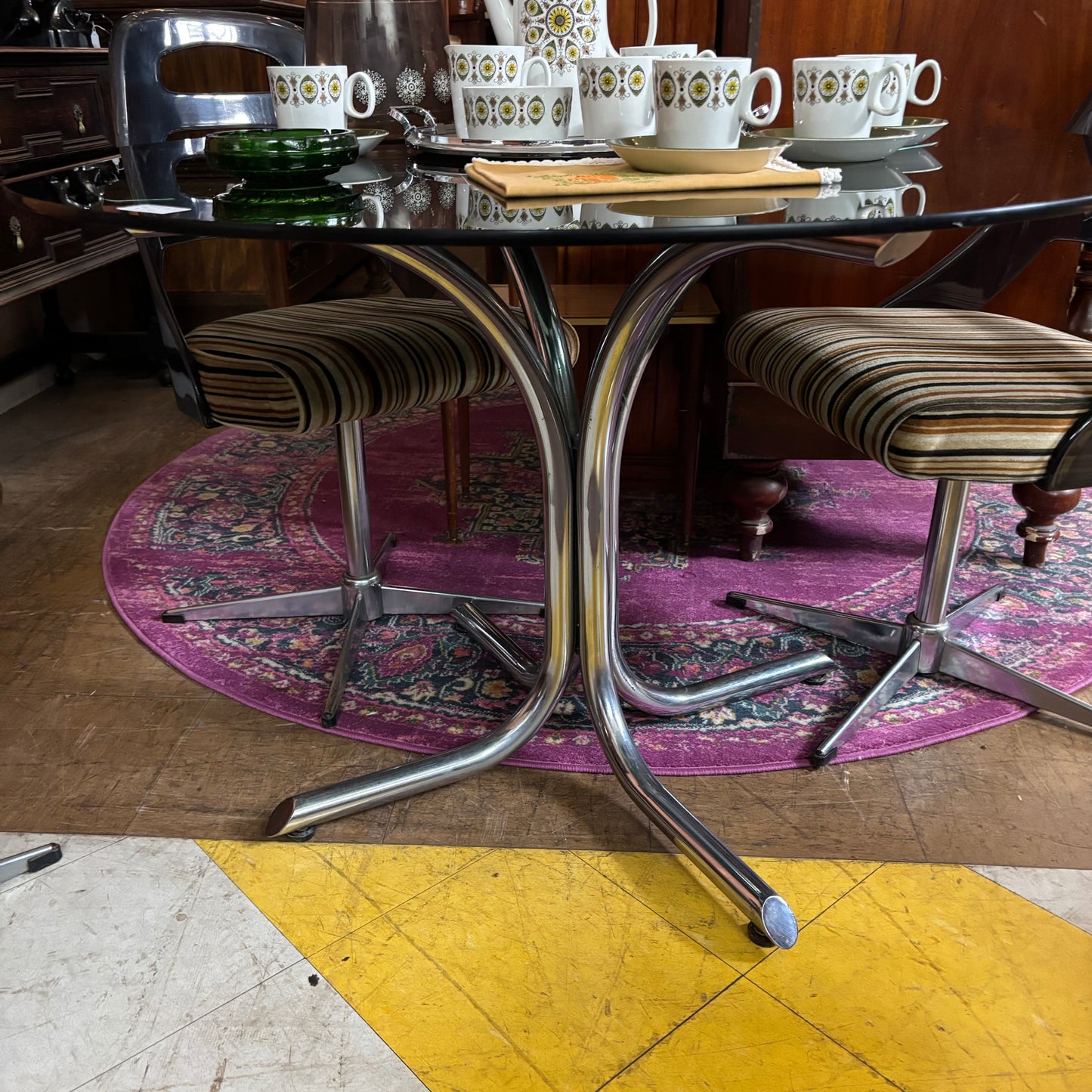 1981 PSP Italy Smoked Glass Dining Suite