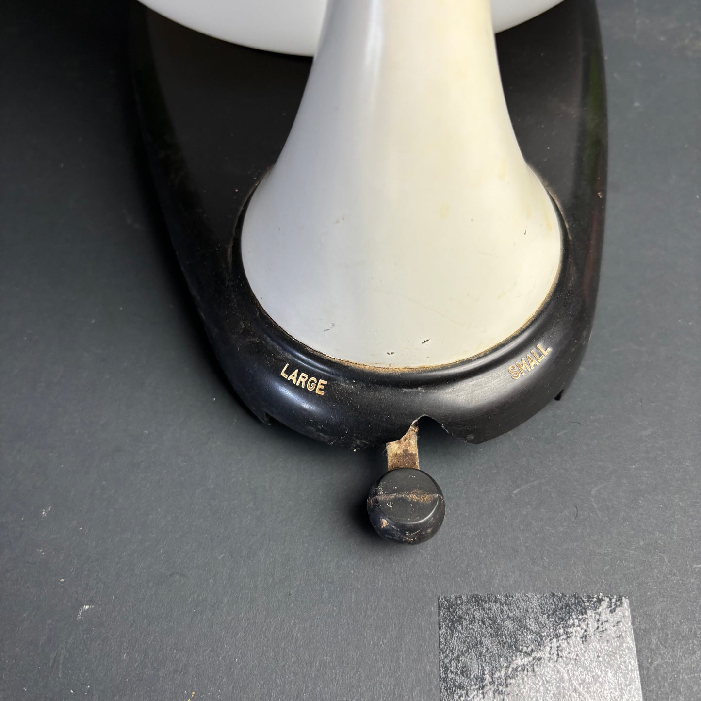 Vintage Sunbeam Mixmaster Stand Mixer Cream & Black w Bowl Retro Kitchen